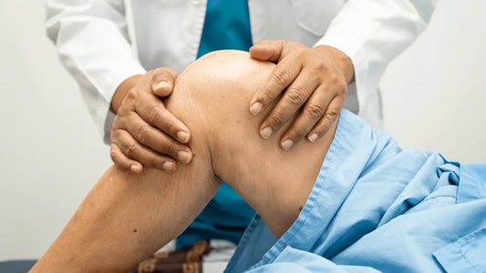 ¿Por qué tengo dolor de rodilla? Causas y cómo prevenirlo - Mi Alivio Natural