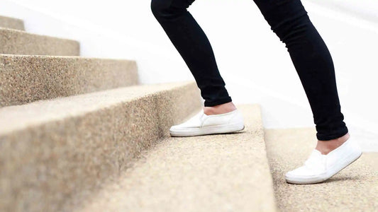 Causas y soluciones del dolor de rodilla: por qué me duelen las rodillas al subir escaleras